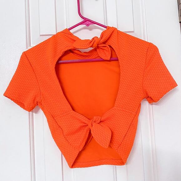 URBAN OUTFITTERS • Orange Textured Open Toe Back Mod Crop Top - Picture 1 of 6